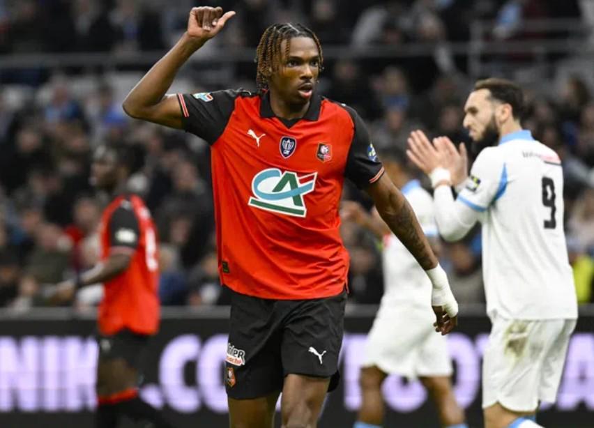 49图库官方版-法媒：雷恩后卫雅凯将接受手术治疗，预计赛季报销