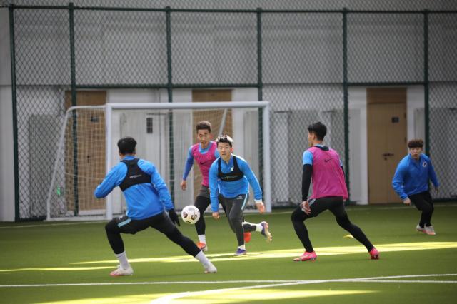 49图库官网首页-大连人新赛季求稳 外援陆续归队新帅将在近日官宣